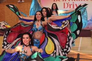 Крылья бабочка в танце живота